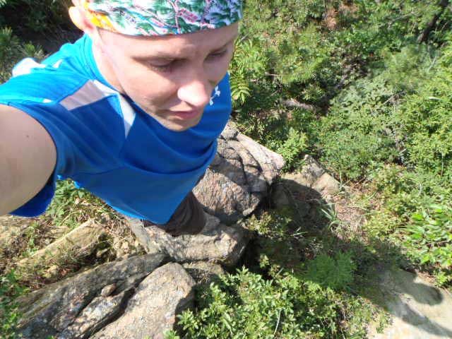 Observing the South Asia Ocean from a rock ledge